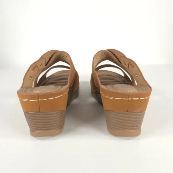 NWOT SHIBEVER Low Comfortable Wedge Sandal Open Toe Slip On Size 39 US 8