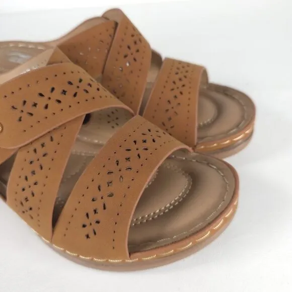 NWOT SHIBEVER Low Comfortable Wedge Sandal Open Toe Slip On Size 39 US 8
