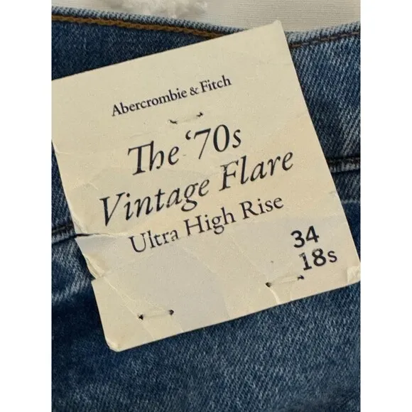 NWT Abercrombie &amp; Fitch Jeans 70's Vtg Flare 18S Ultra High Rise Split Hem