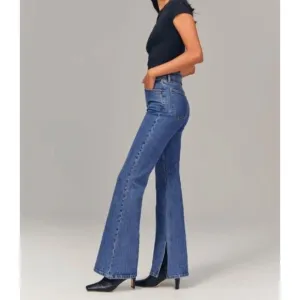 NWT Abercrombie &amp; Fitch Jeans 70's Vtg Flare 18S Ultra High Rise Split Hem