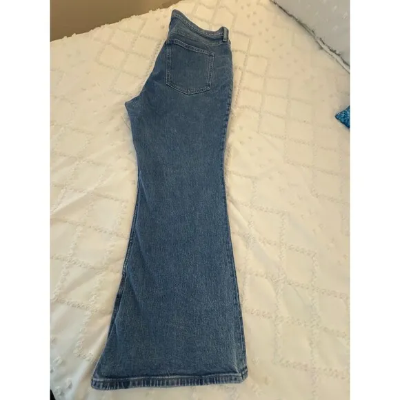 NWT Abercrombie &amp; Fitch Jeans 70's Vtg Flare 18S Ultra High Rise Split Hem