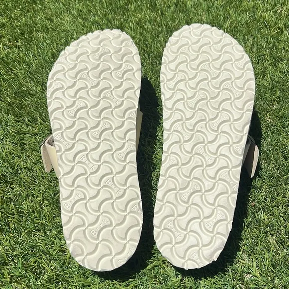 NWT! BIRKENSTOCK Almina Leather Sandals