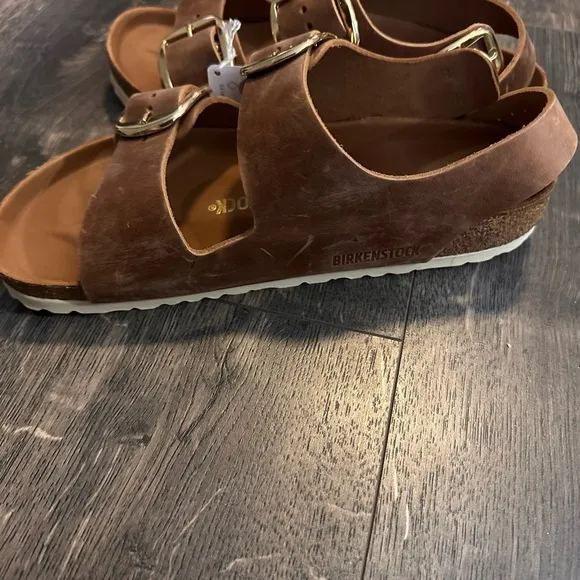 NWT Birkenstock Milano Big Buckle Oil Leather - Cognac