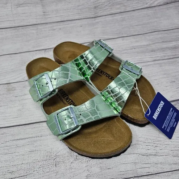 NWT Birkenstock Women's Arizona MF Gator Sandals Size‎ 10 Narrow