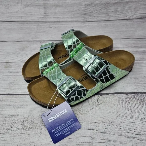 NWT Birkenstock Women's Arizona MF Gator Sandals Size‎ 10 Narrow