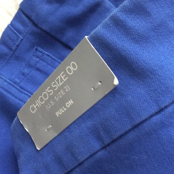 NWT Chico’s Denim Pull-On Stretch Capris
