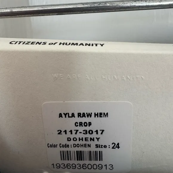 NWT Citizens of Humanity Ayla Cropped Raw Hem Jean in ‘Doheny’