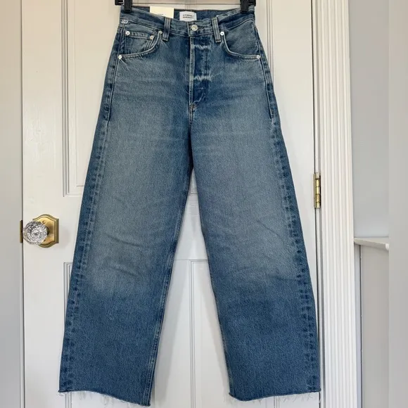 NWT Citizens of Humanity Ayla Cropped Raw Hem Jean in ‘Doheny’
