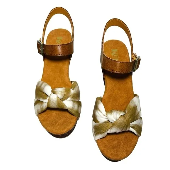 NWT Korks by Kork-Ease Natalia Green Olive Tie Dye Fabric Combo Sandals size 8