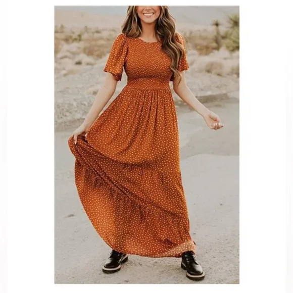 NWT - Kranda Floral Maxi Dress - Size Small