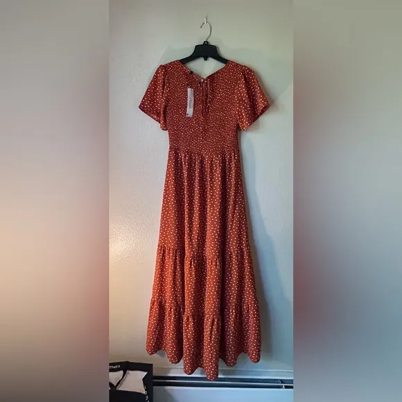 NWT - Kranda Floral Maxi Dress - Size Small