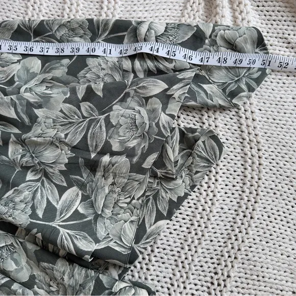 NWT Moon River Floral Puff Sleeve Women's Midi Dress Size Small