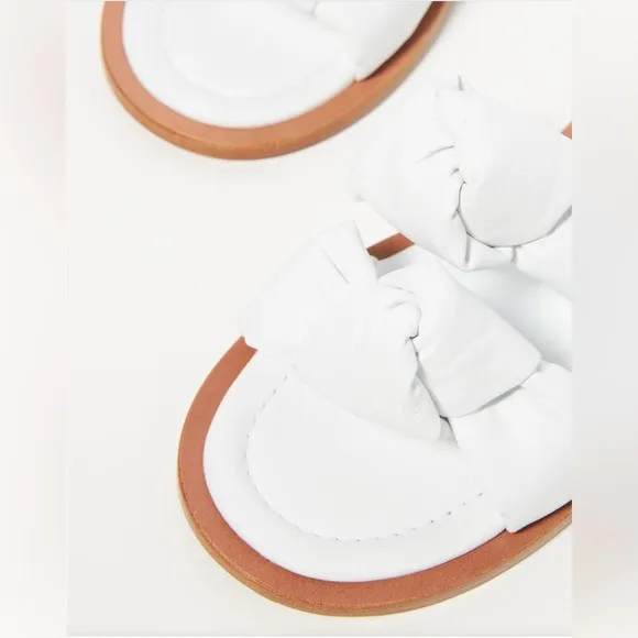 NWT Puffy Double Knot Slide Sandals