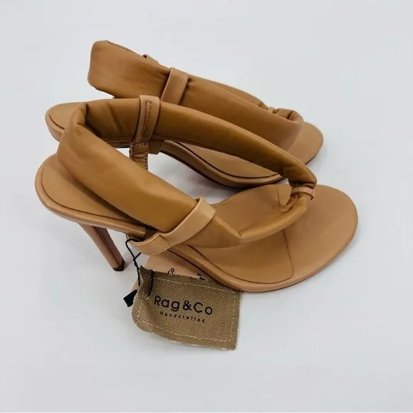 NWT Rag &amp; Co Handcrafted Beige Stiletto Heel Thang Sandals Size 6
