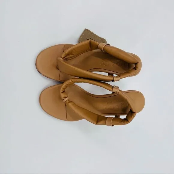 NWT Rag &amp; Co Handcrafted Beige Stiletto Heel Thang Sandals Size 6