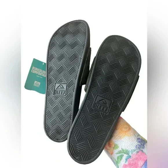 NWT Reef Men’s Cushioned Sports Sandals