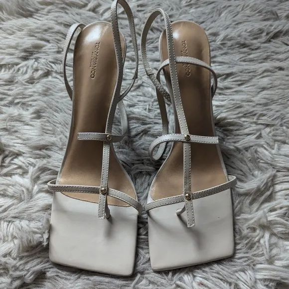 NWT Tony Bianco Lilly Sandal in Vanilla Nappa Leather