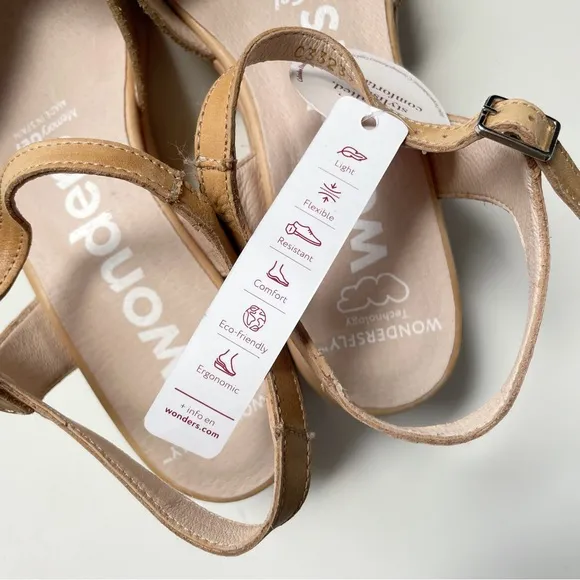 NWT Wonders Sandalen Suede Sandals Wedges Nude Tan Sand Comfort Walking