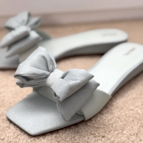 🍭NWT🍭Anthropologie Maeve Bow Micro Wedge Sandals Moss Size 9