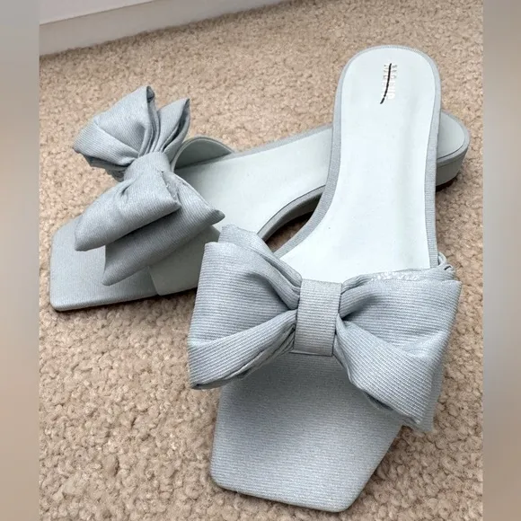 🍭NWT🍭Anthropologie Maeve Bow Micro Wedge Sandals Moss Size 9