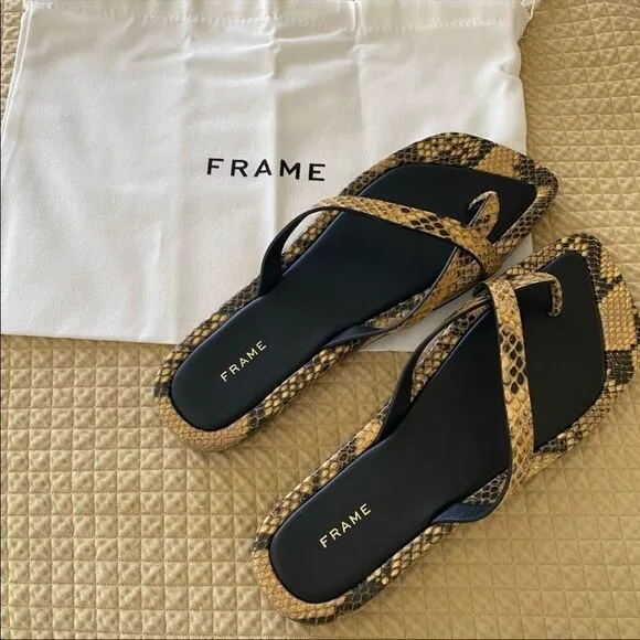 NWT FRAME Le Montauk Criss Cross Sandals, Size 39 Euro/8.5 US, Python Multi