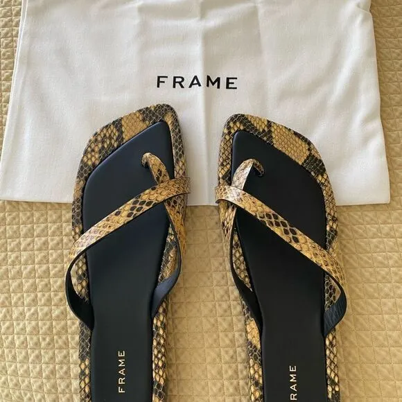 NWT FRAME Le Montauk Criss Cross Sandals, Size 39 Euro/8.5 US, Python Multi