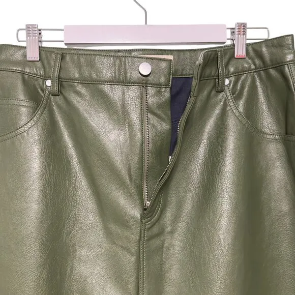 NWTs Pilcro by Anthropologie Plus Size Madi Faux Leather Front-Slit Skirt  (14)