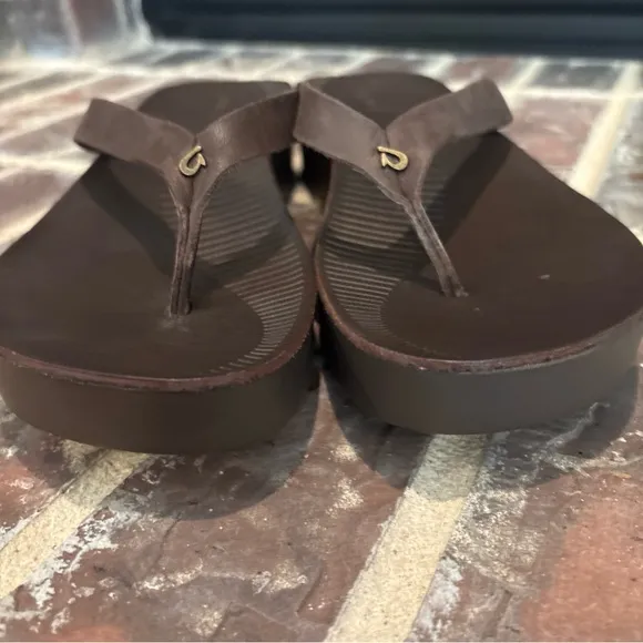 Olukai Women’s Ao Loa Dark Java Leather Platform Wedge Sandals Flip Flops Sz 10