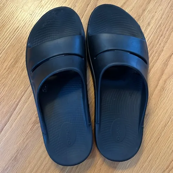 Oofos Ooahh Black Slide Recovery Comfort Sports Sandals Mens US 13 Women 15