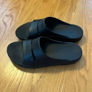 Oofos Ooahh Black Slide Recovery Comfort Sports Sandals Mens US 13 Women 15