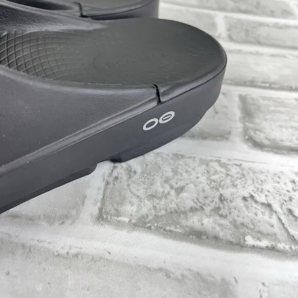OOFOS OOahh Women's Size 9 Matte Black Slip On Comfort Recovery Slide Sandals