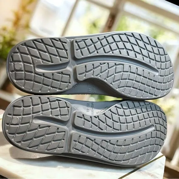 OOFOS OOahh Recovery Slide Sandal Size 13 Mens 15 Women EU 46