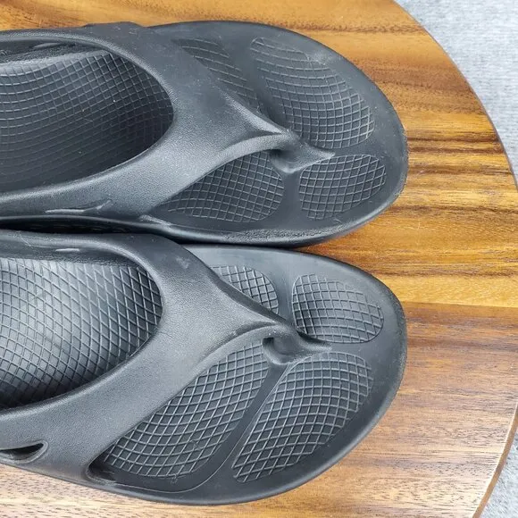 Oofos Ooriginal Sandals Womens 8 Black Slip On Comfort Recovery Thong Flip Flops
