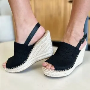 Open Toe Platform Wedge Sandals in black spring break vacation wear
