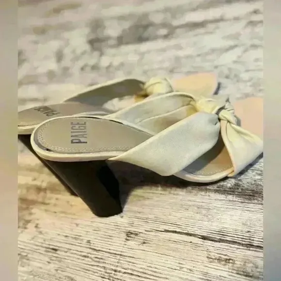 Paige Sabina slip-on women’s high heel sandals off white leather size 7.5