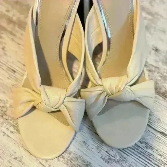 Paige Sabina slip-on women’s high heel sandals off white leather size 7.5