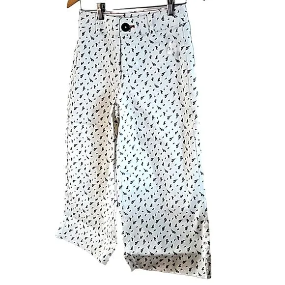 Peace Love World Women's Petite Cropped Raw Edge White Floral Jeans - Size 4P