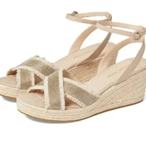 PELLE MODA Konner Wedge Sandals in Natural Linen Beige Suede Size 8.5 M