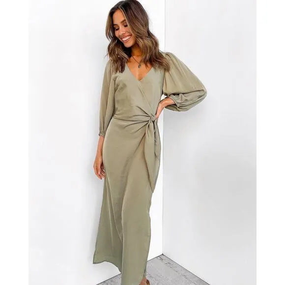 Petal &amp; Pup 3/4 Sleeve V-Neck Yonder Slit Maxi Dress Olive Women's Size US 2