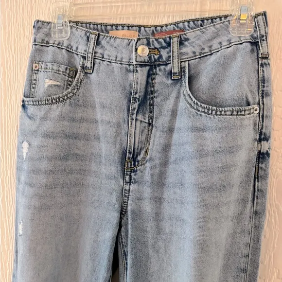 Pilcro Anthropologie Slim Straight Jeans 25P Light Wash Distressed Wide Leg