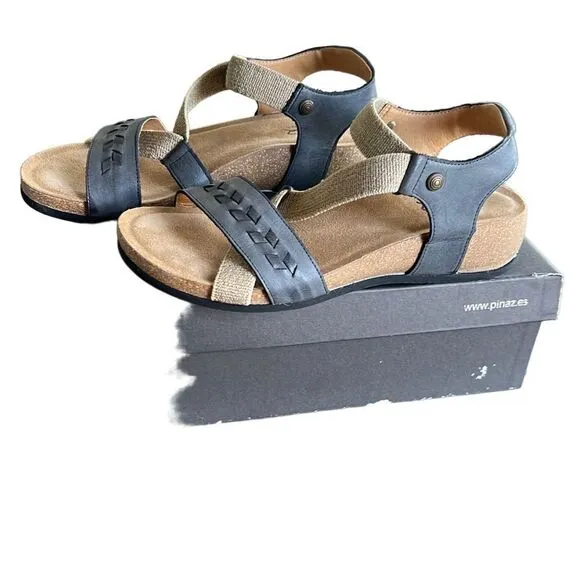 Pinaz Black Leather Slip In Sandals Size 8 EU 38