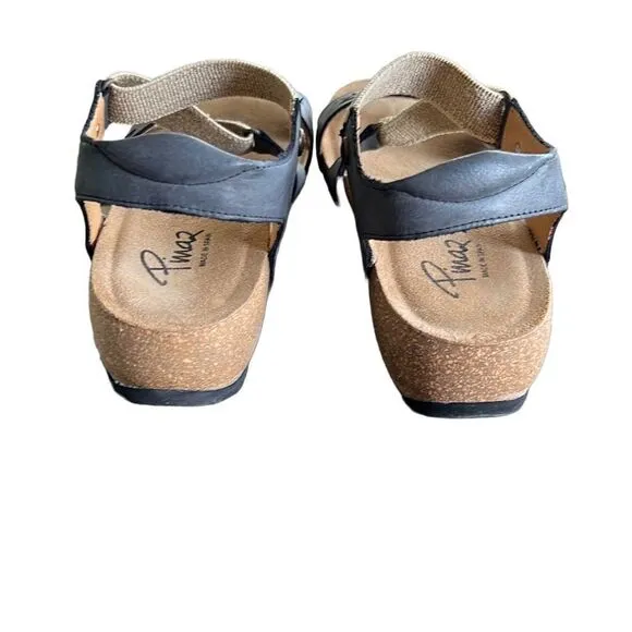 Pinaz Black Leather Slip In Sandals Size 8 EU 38