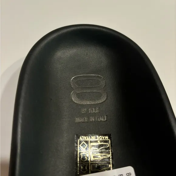 POLISH LEATHER SLIDES 8 BY YOOX Sandals