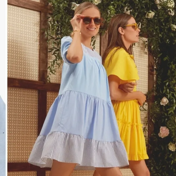 Pomander Place Tuckernuck Preppy Feminine Quinn Tiered Mini Dress Blue Stripe XS