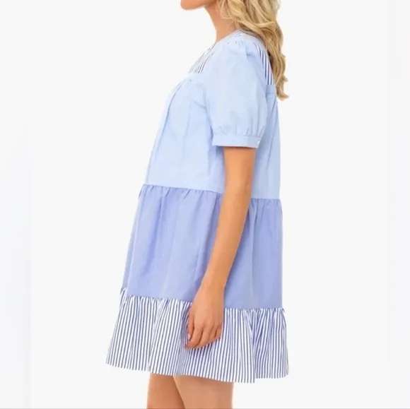 Pomander Place Tuckernuck Preppy Feminine Quinn Tiered Mini Dress Blue Stripe XS