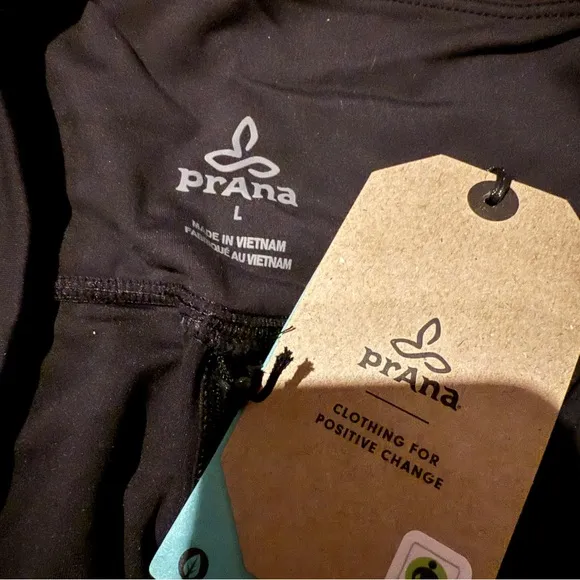 Prana Electra Shorts II in Black Sz L NEW Activewear‎ Loungewear Athletic