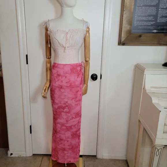 Princess Polly Petal Wrap Tie Maxi Skirt Size 6 NWT