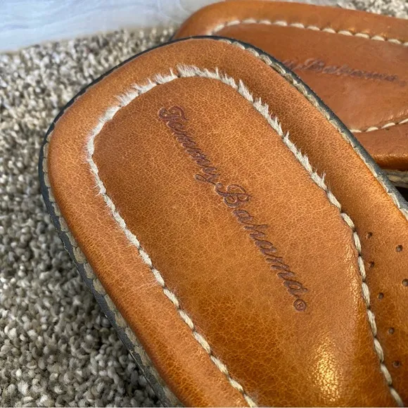 Pristine Tommy Bahama Men’s Leather Sandals 11