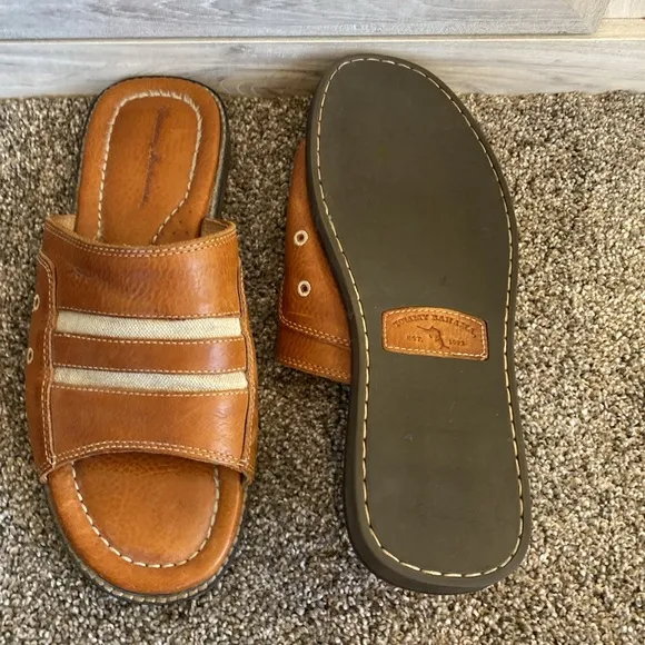 Pristine Tommy Bahama Men’s Leather Sandals 11