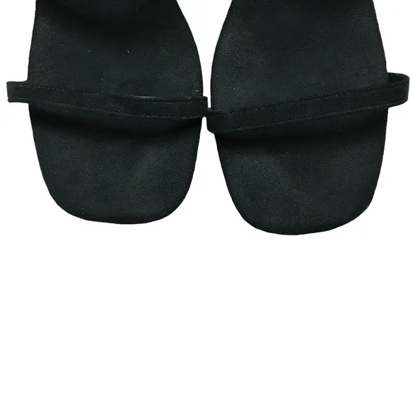 Rafa Black Simple Block Heel Sandal in Sloe US 7